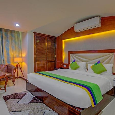 Treebo Corporate Park Hotel New Delhi Exterior photo