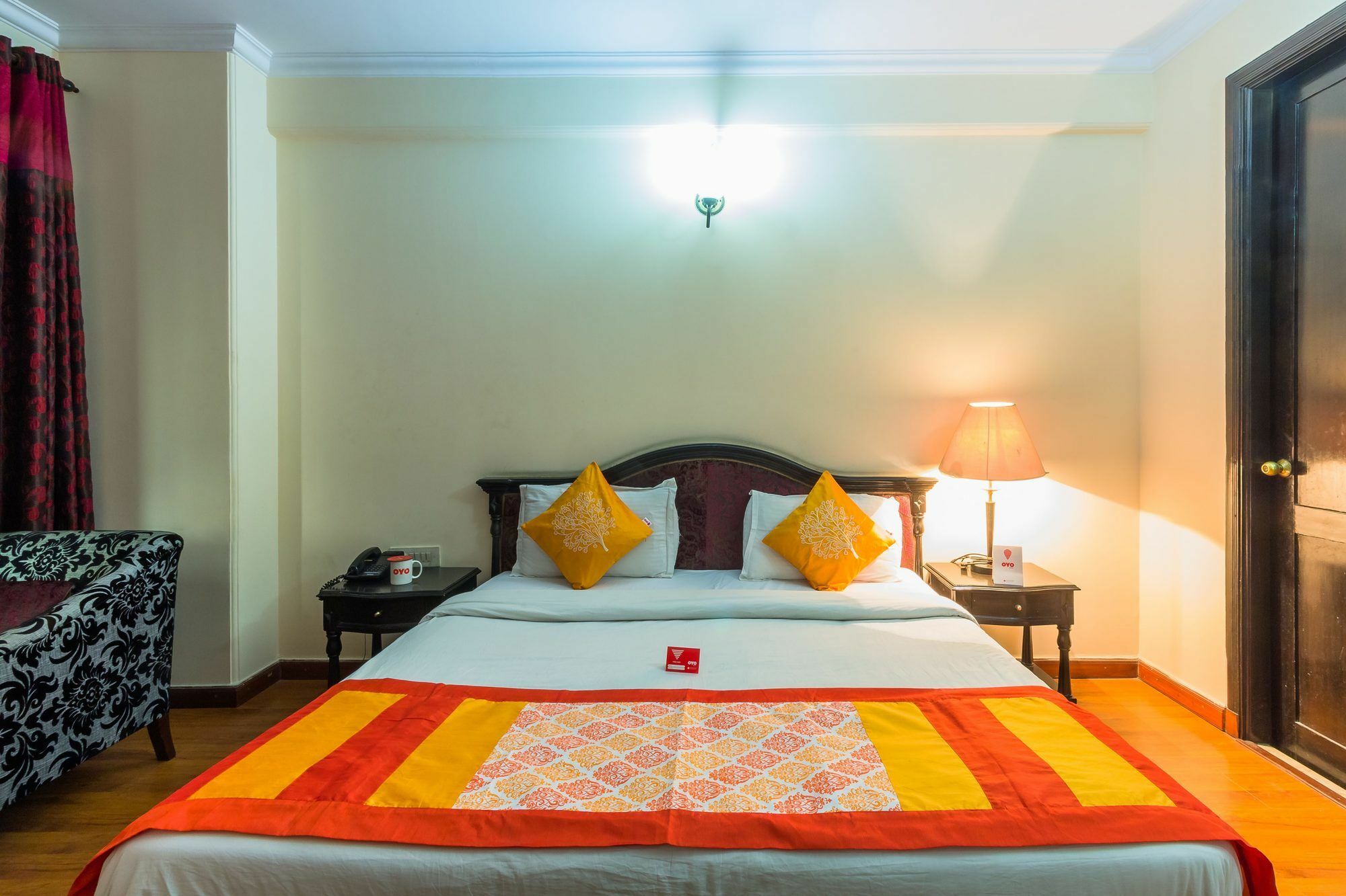 Treebo Corporate Park Hotel New Delhi Exterior photo